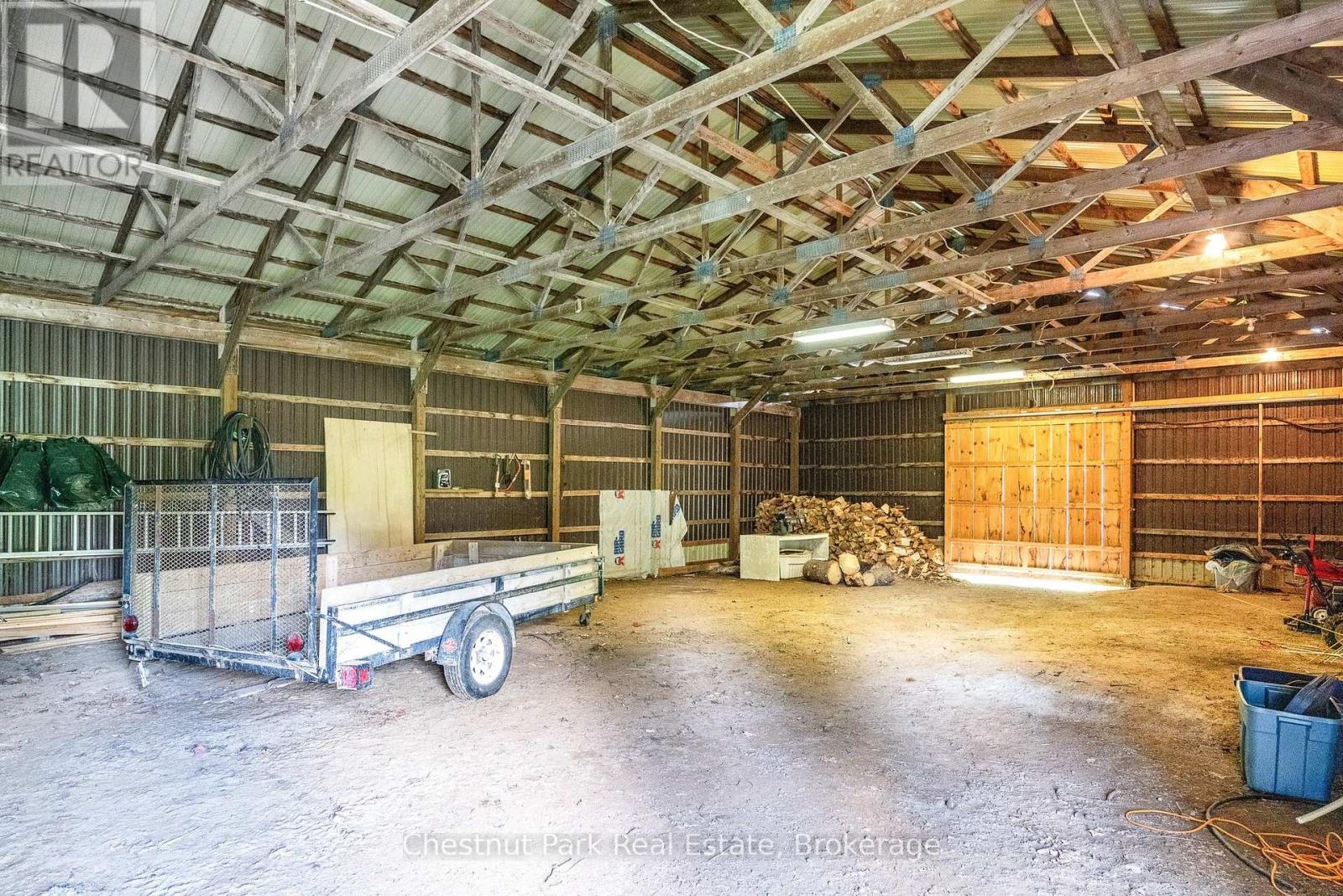 758510 2nd Line E Property Photo 47