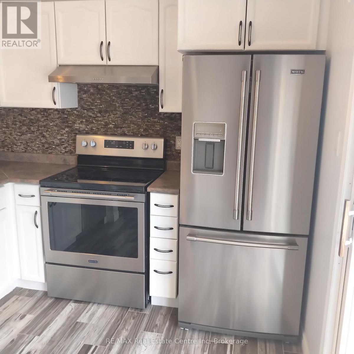 50 Hagan Avenue Property Photo 14