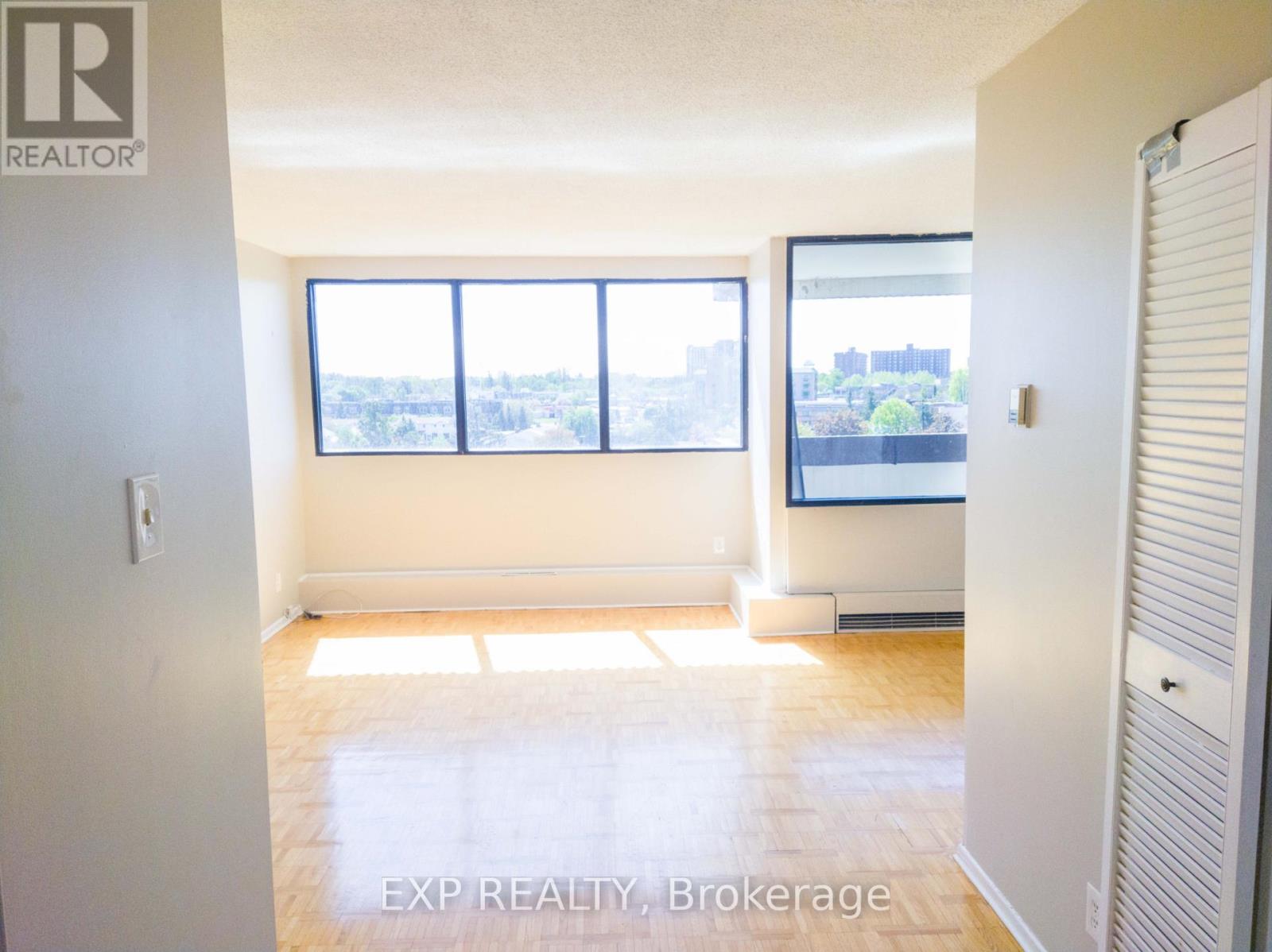 807 - 1285 Cahill Drive Property Photo 7