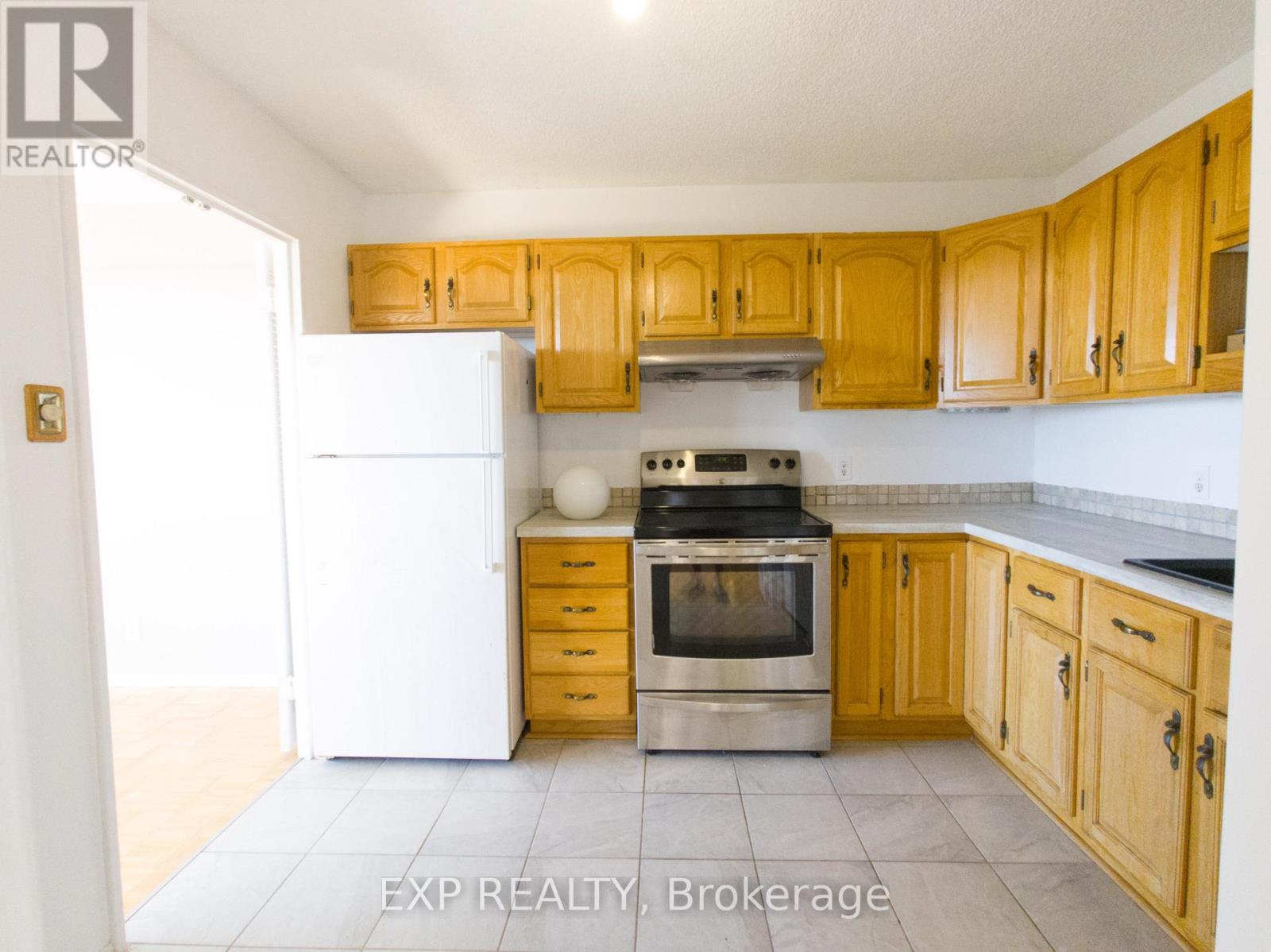 807 - 1285 Cahill Drive Property Photo 11