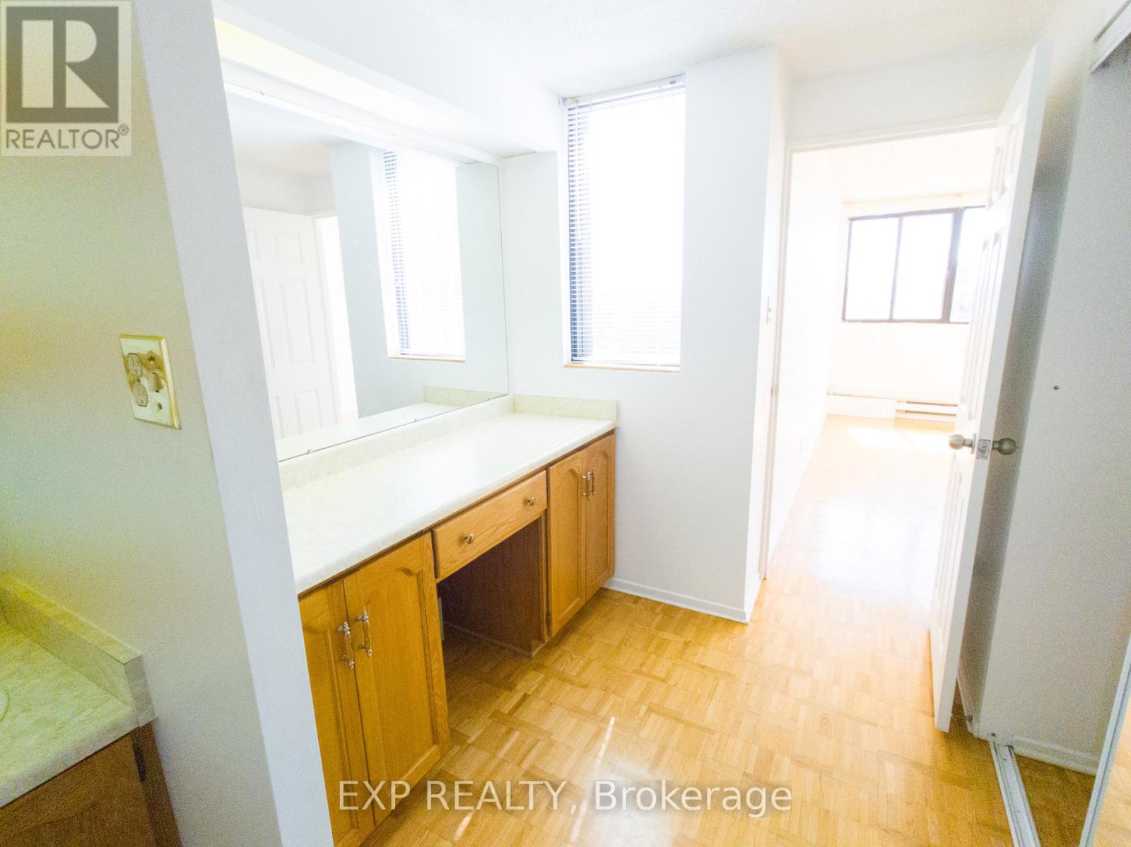 807 - 1285 Cahill Drive Property Photo 16