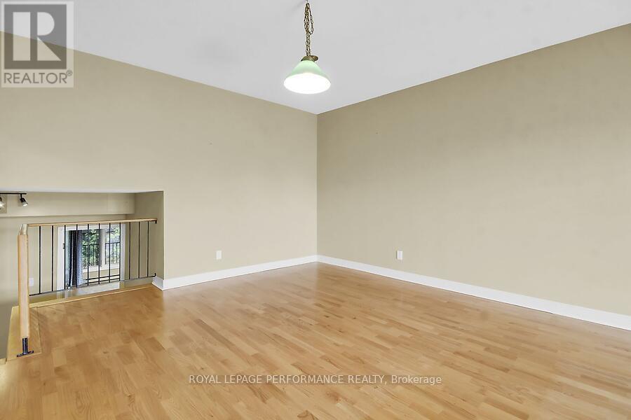 10 - 135 Springfield Road Property Photo 10