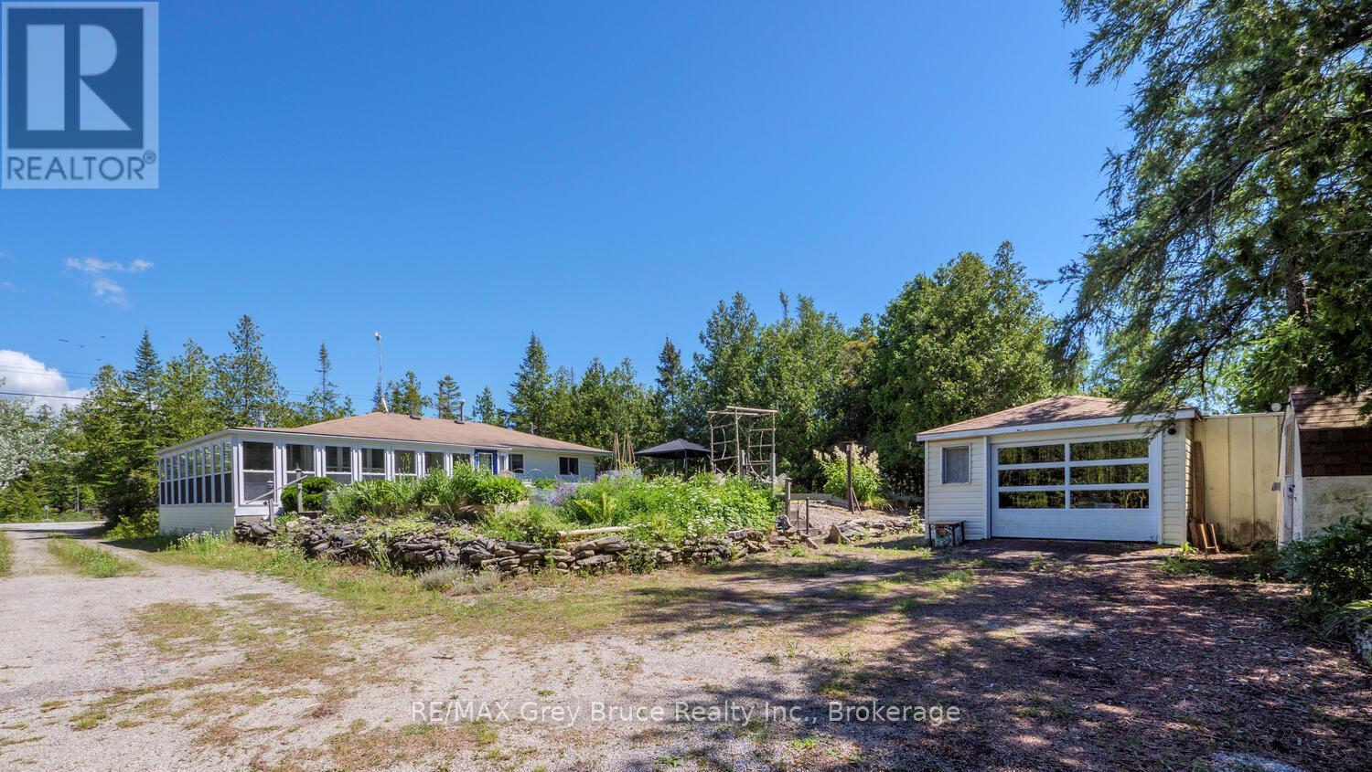 1034 Dorcas Bay Road Property Photo 1