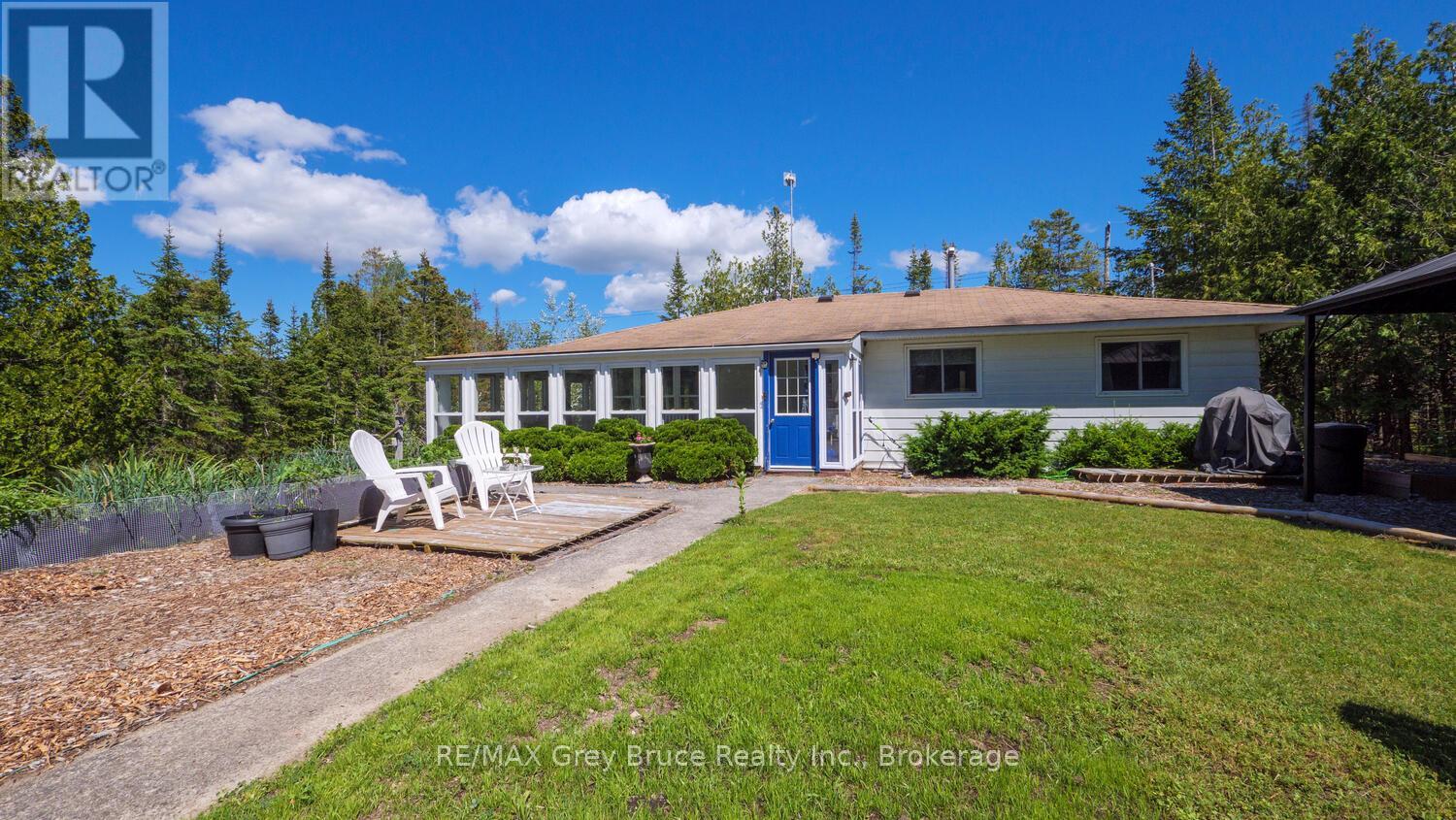 1034 Dorcas Bay Road Property Photo 3