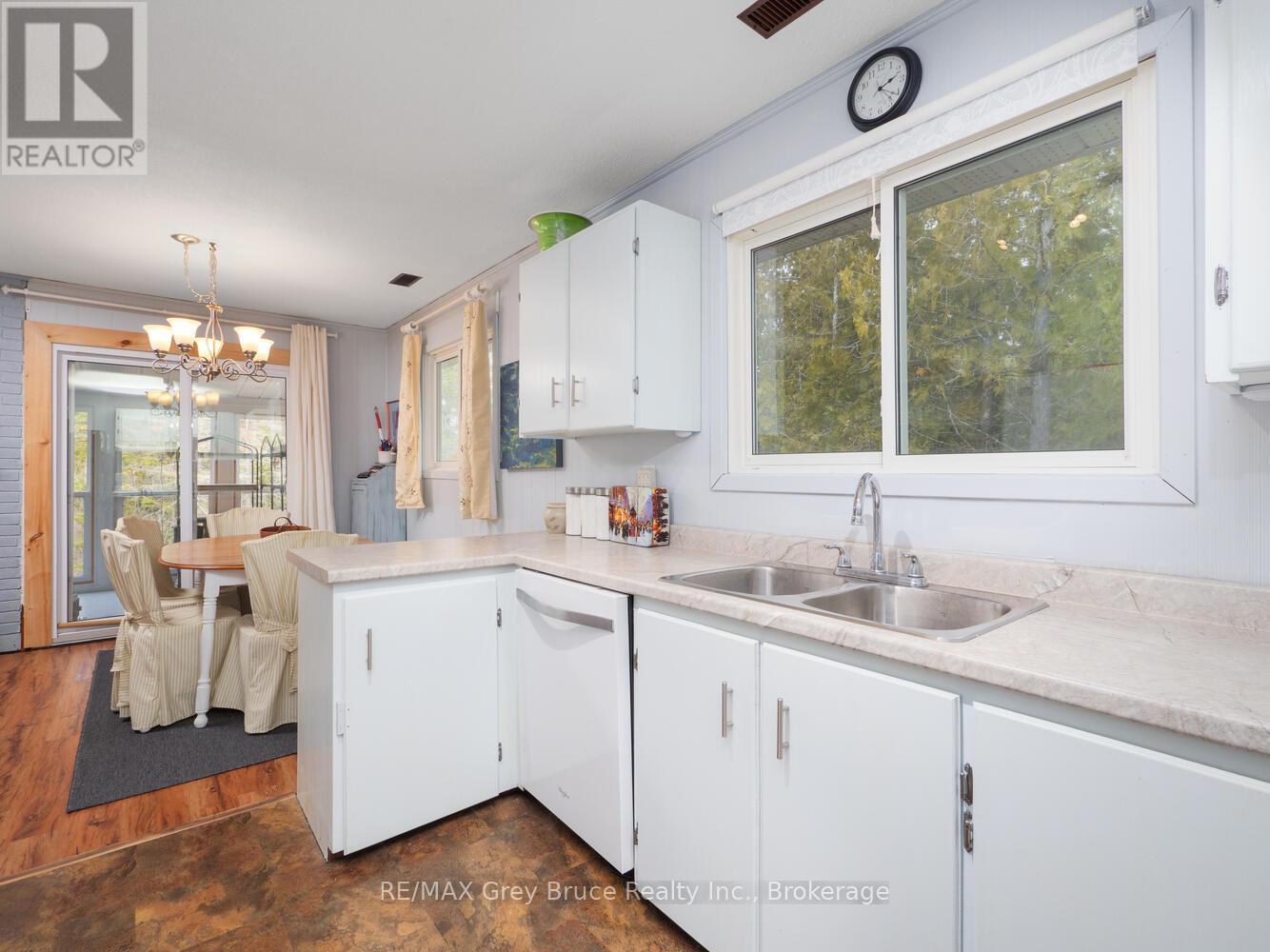 1034 Dorcas Bay Road Property Photo 15