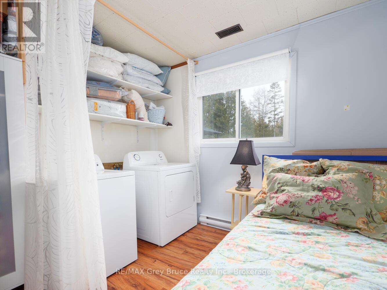 1034 Dorcas Bay Road Property Photo 18