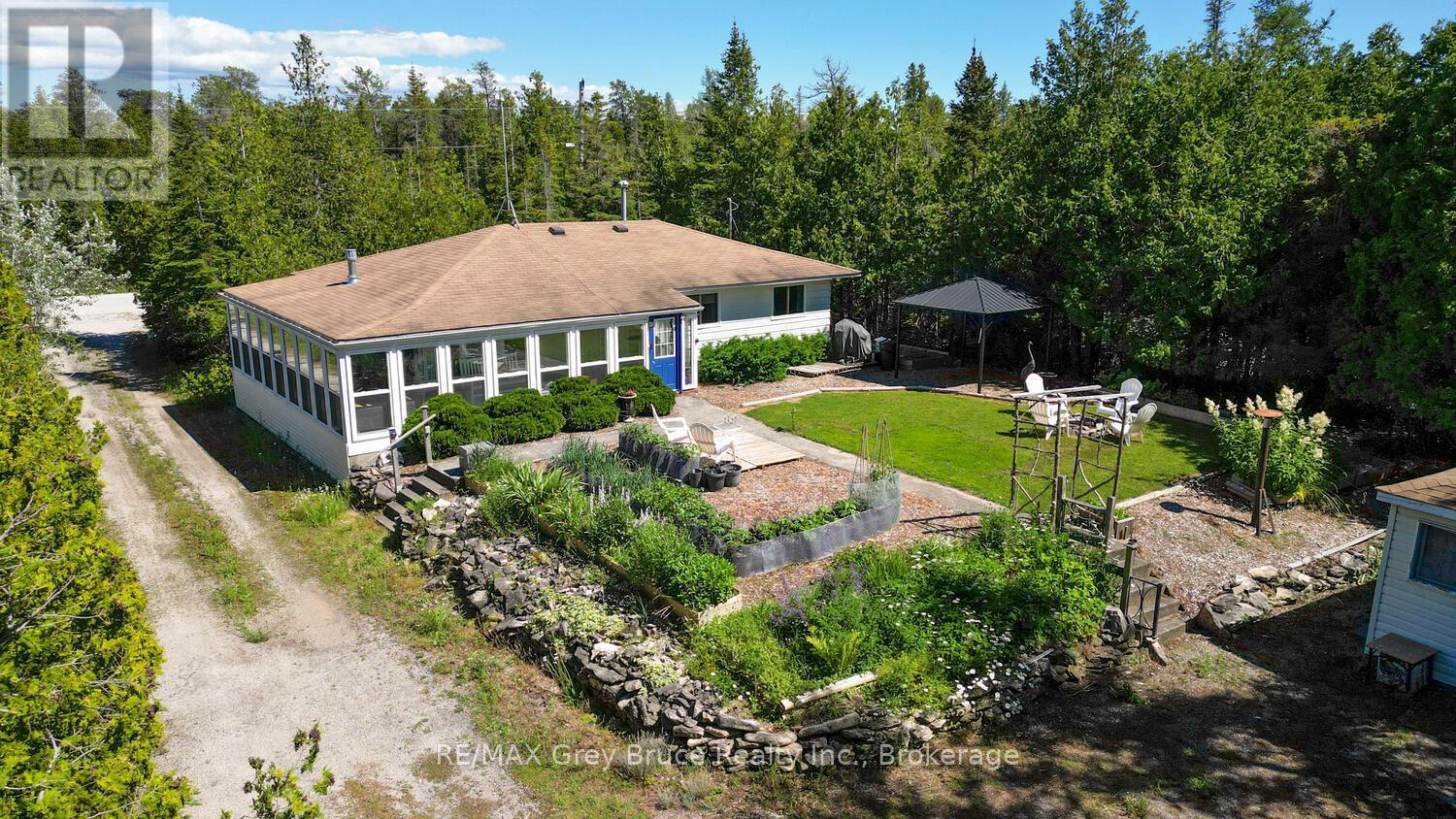1034 Dorcas Bay Road Property Photo 31