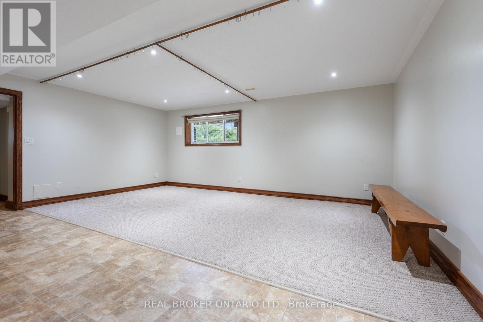 8984 Plank Road Property Photo 26