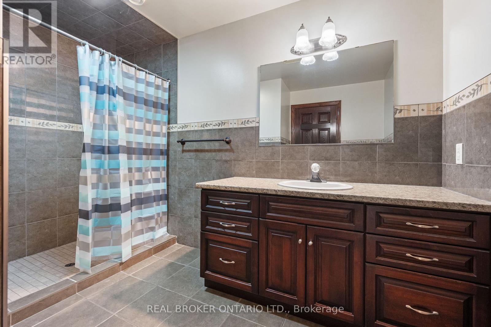 8984 Plank Road Property Photo 28