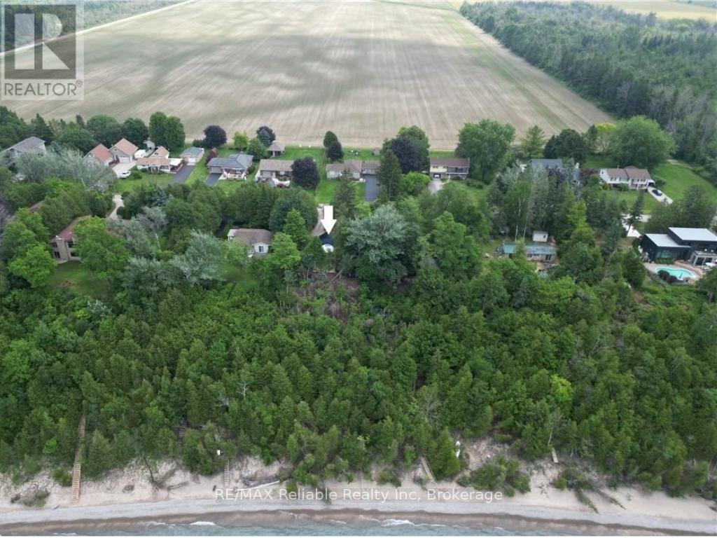 79265 Fuller Drive Property Photo 3