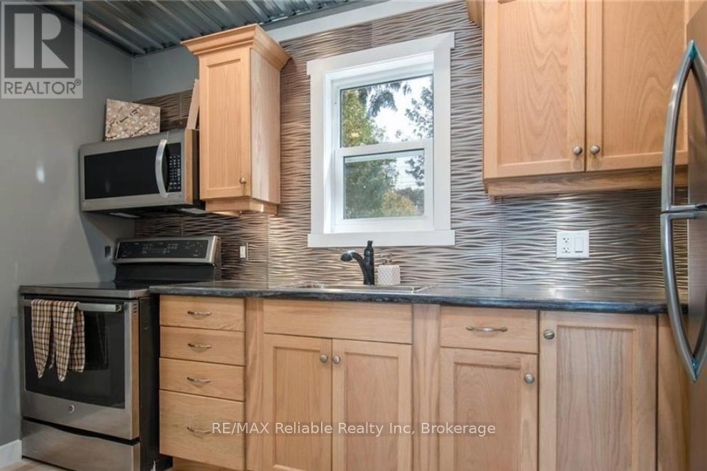 79265 Fuller Drive Property Photo 10