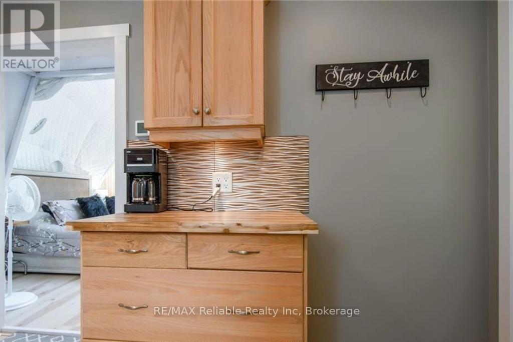 79265 Fuller Drive Property Photo 14