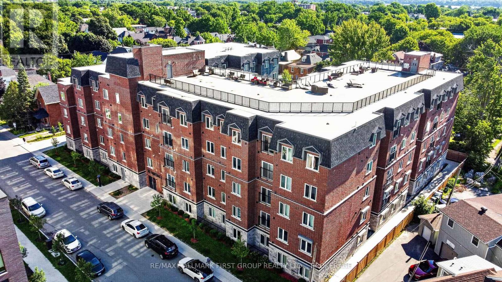 217 - 501 FRONTENAC STREET Property Photo 1