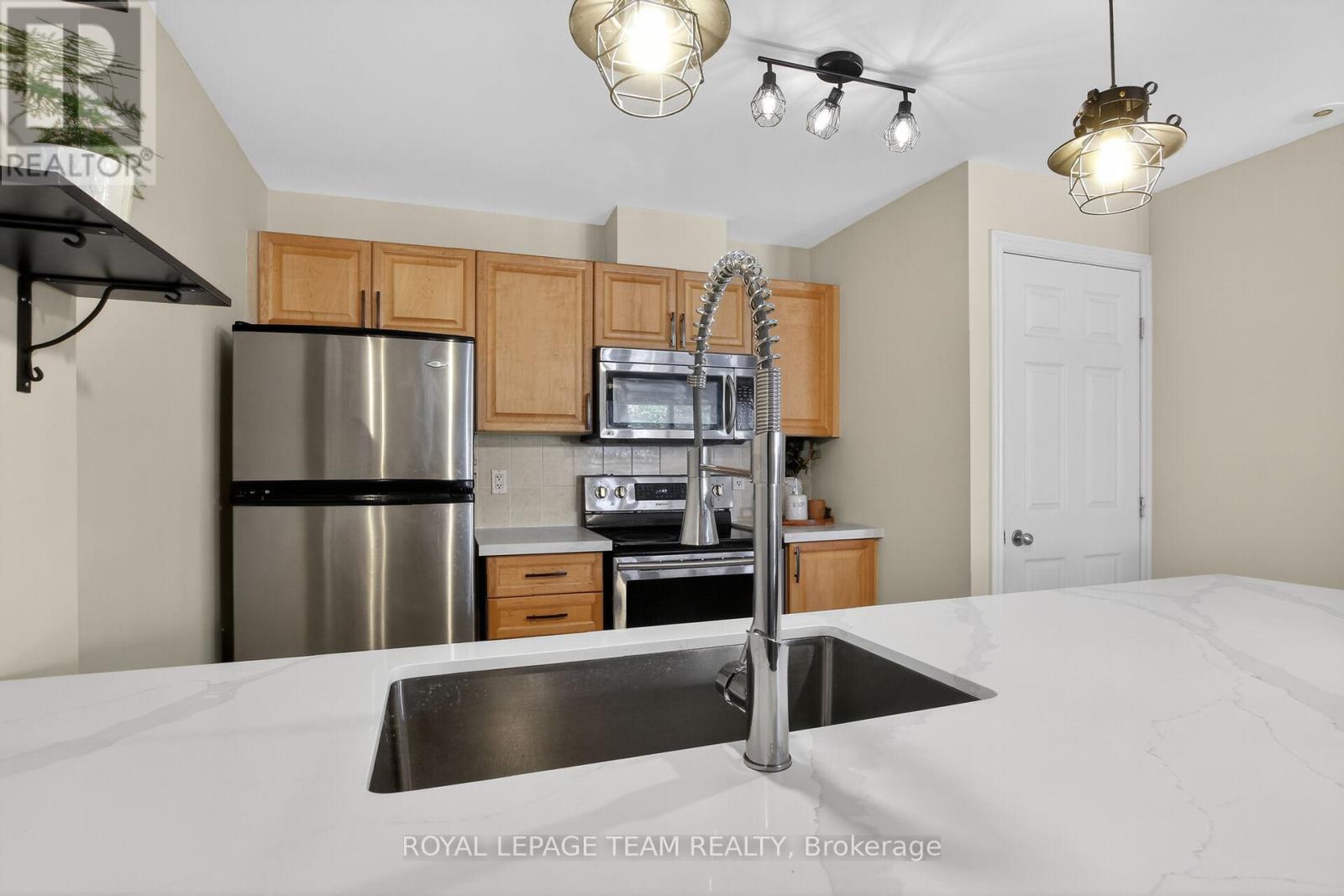 D - 165 Crestway Drive Property Photo 11