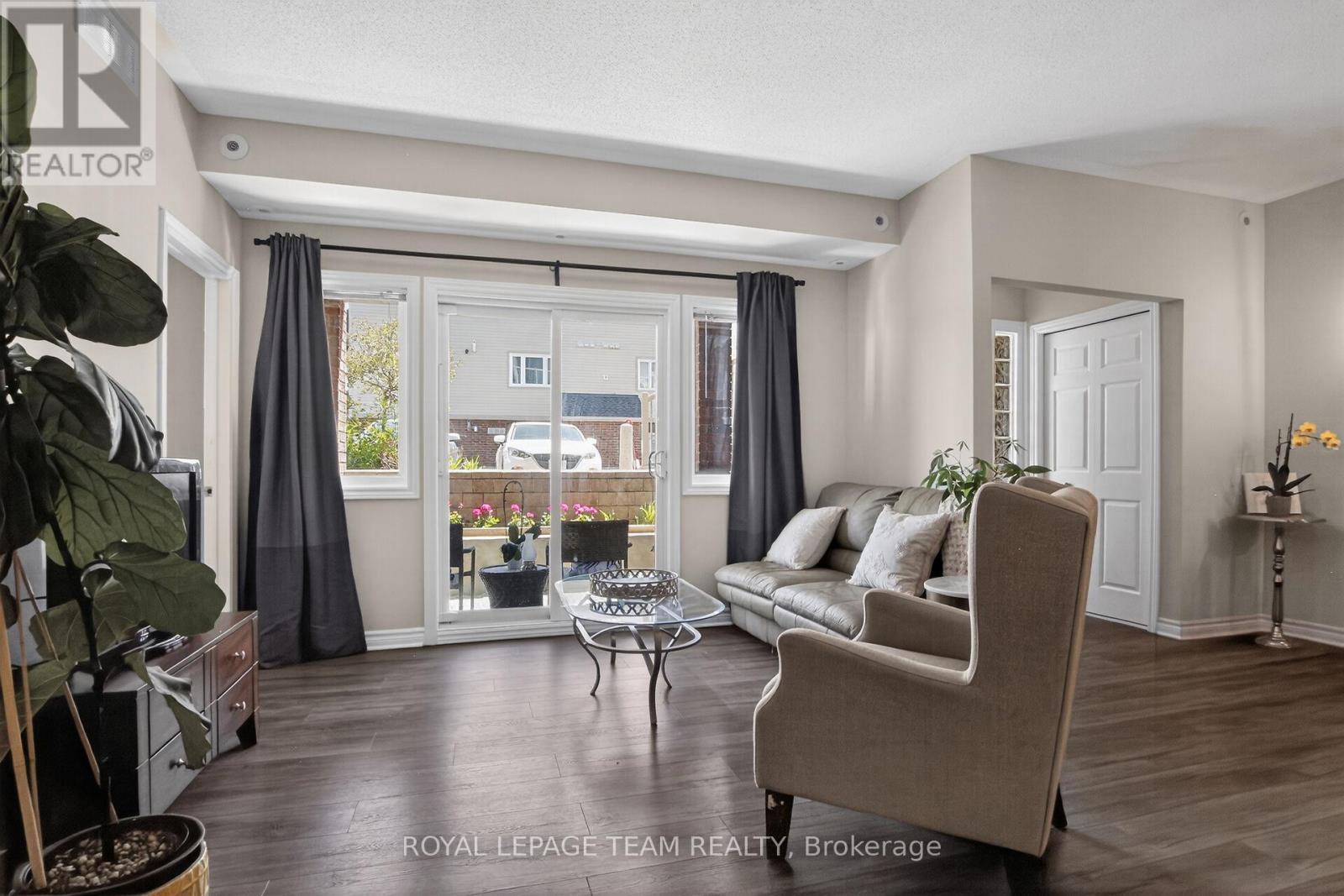 D - 165 Crestway Drive Property Photo 15
