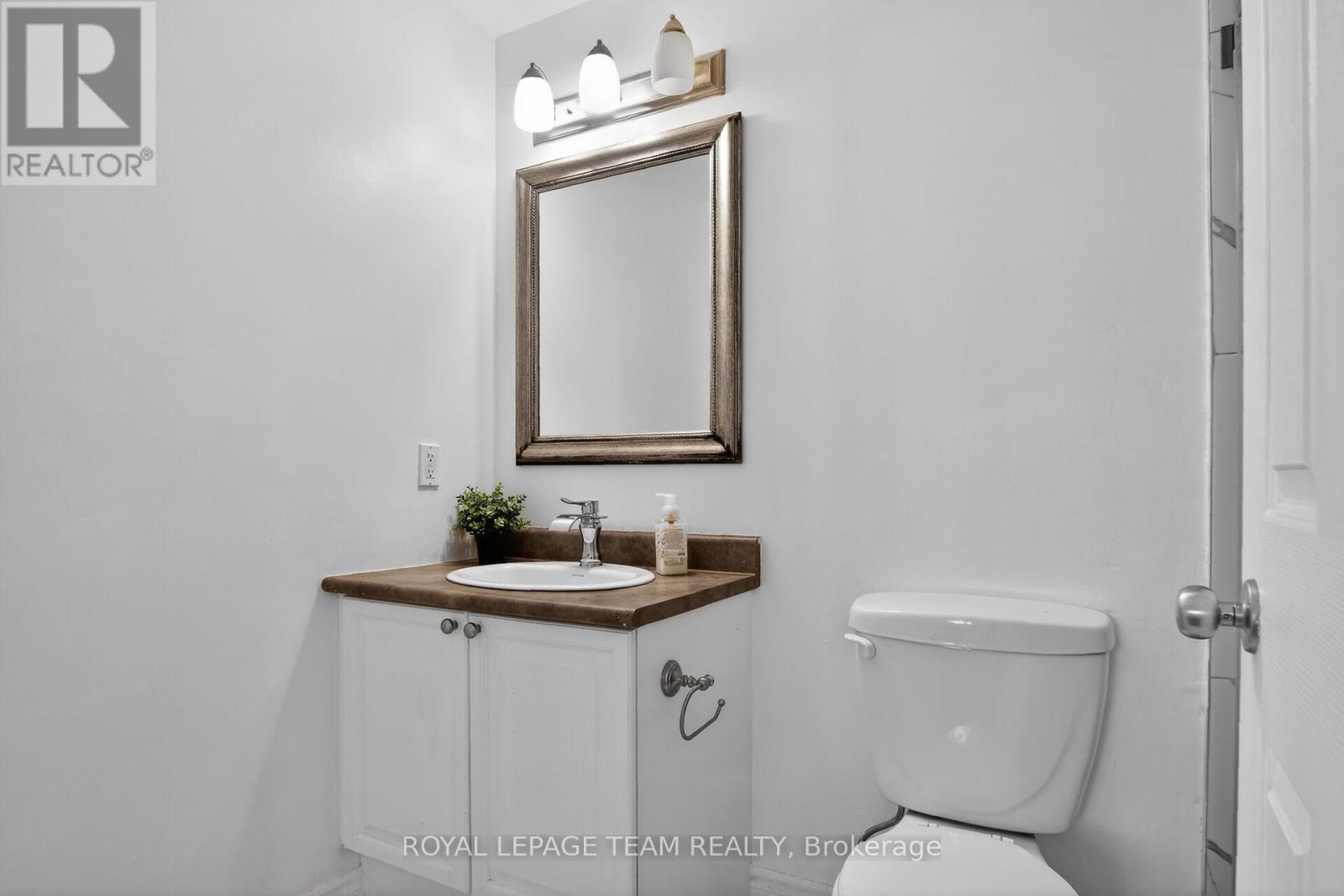 D - 165 Crestway Drive Property Photo 21