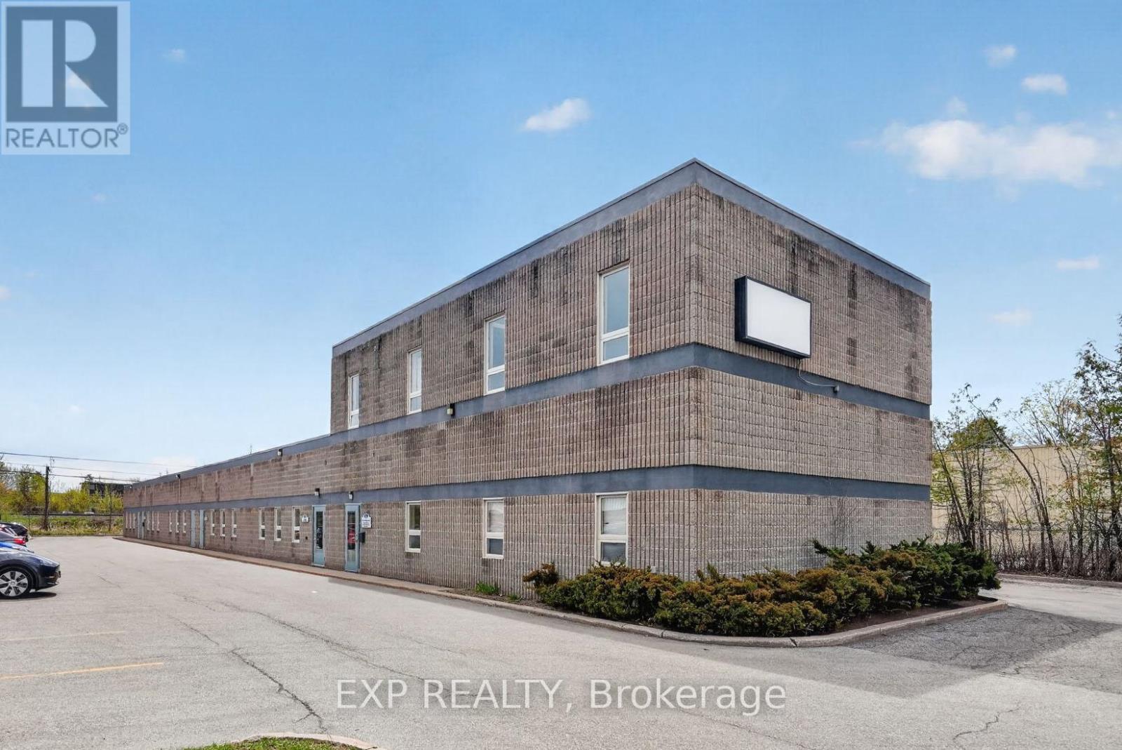 159 Colonnade Road Property Photo 1