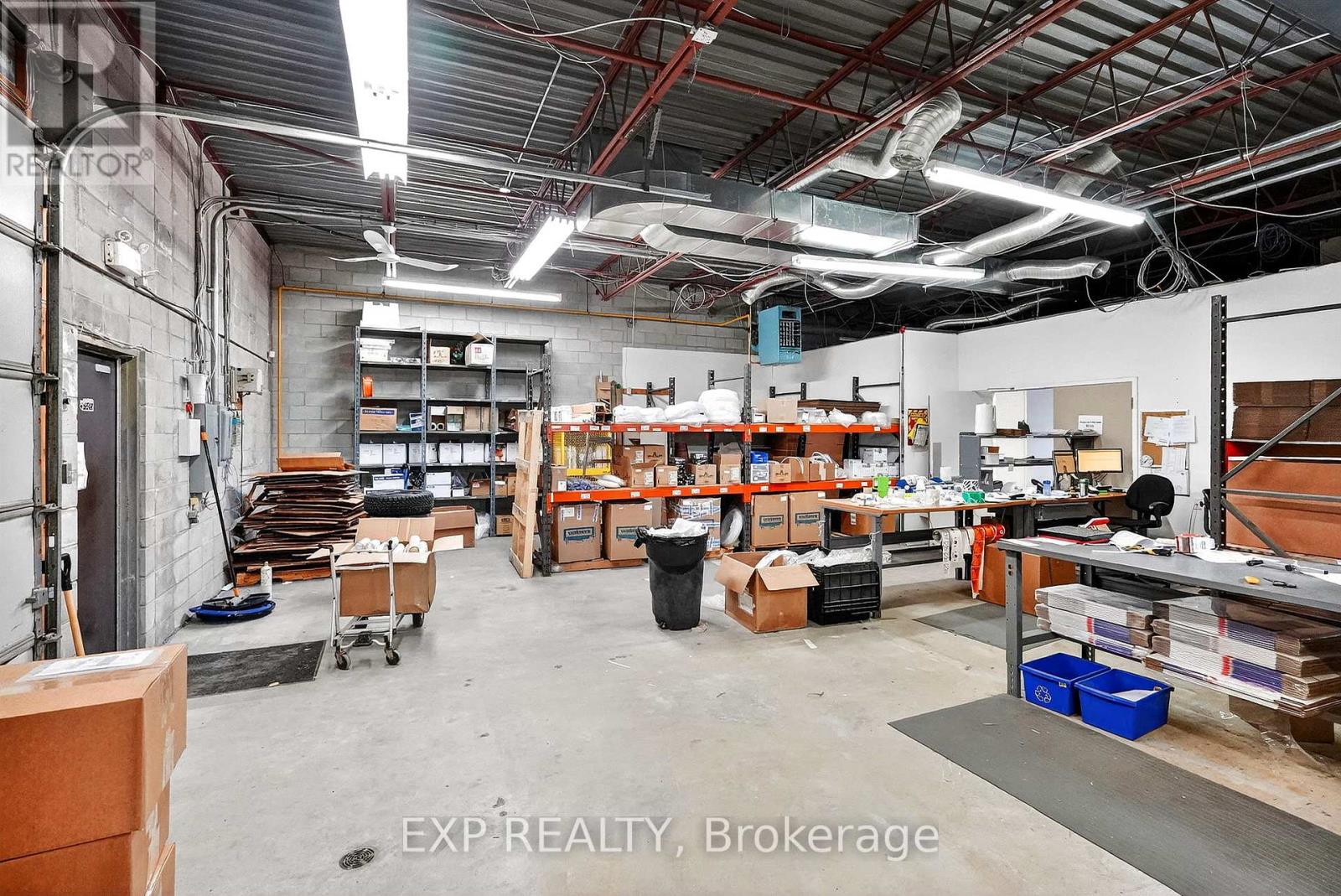 159 Colonnade Road Property Photo 6