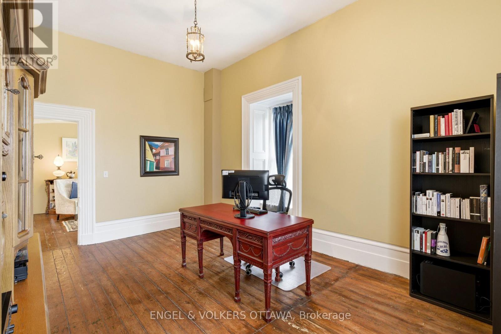 382 Mcgill Street Property Photo 15