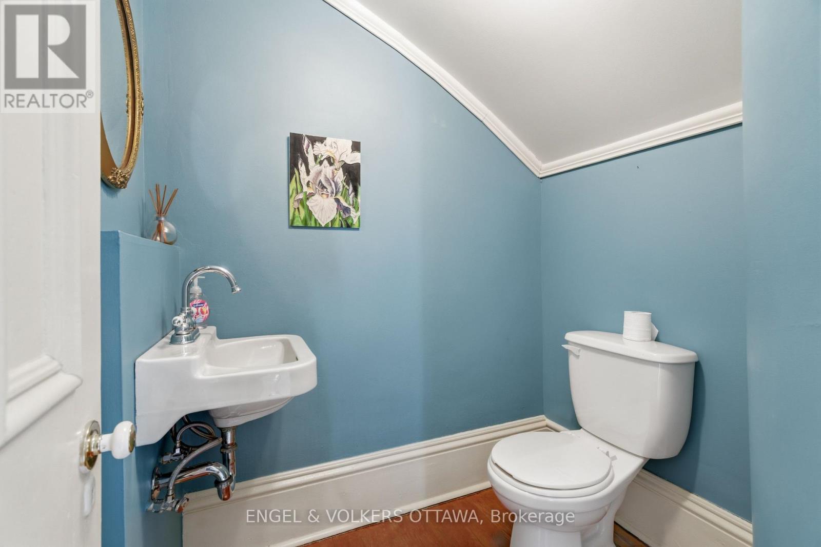 382 Mcgill Street Property Photo 21
