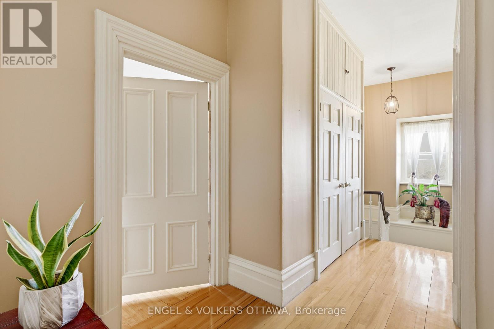382 Mcgill Street Property Photo 23