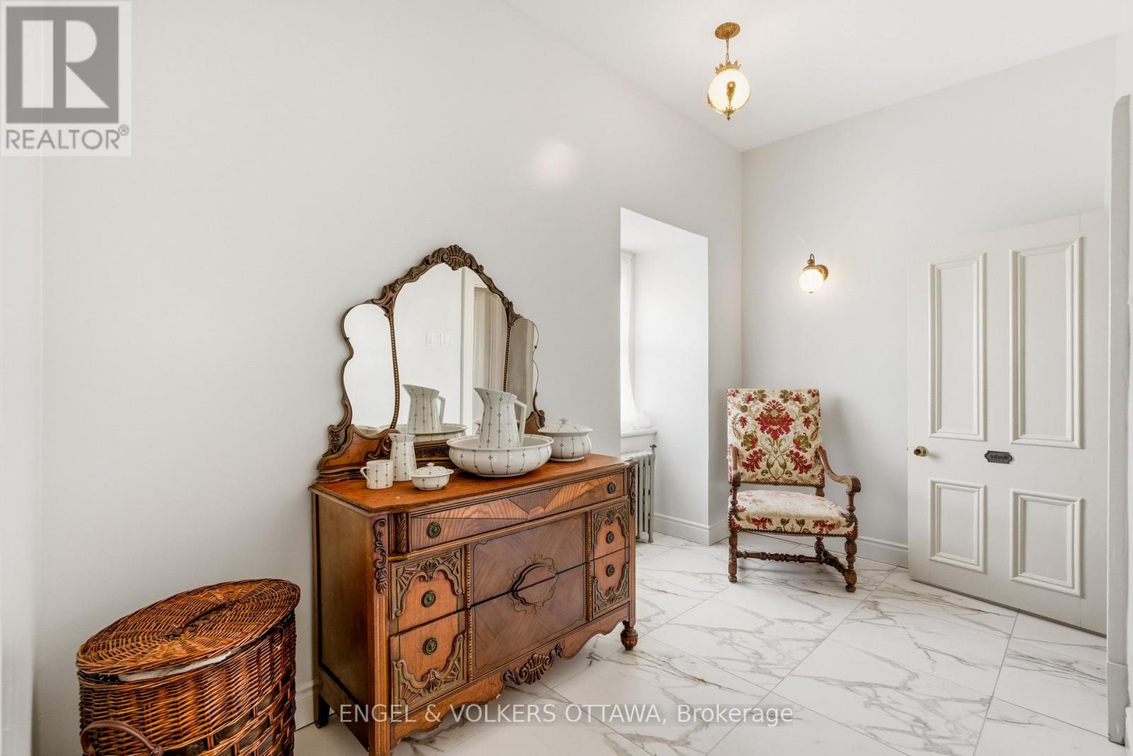 382 Mcgill Street Property Photo 30