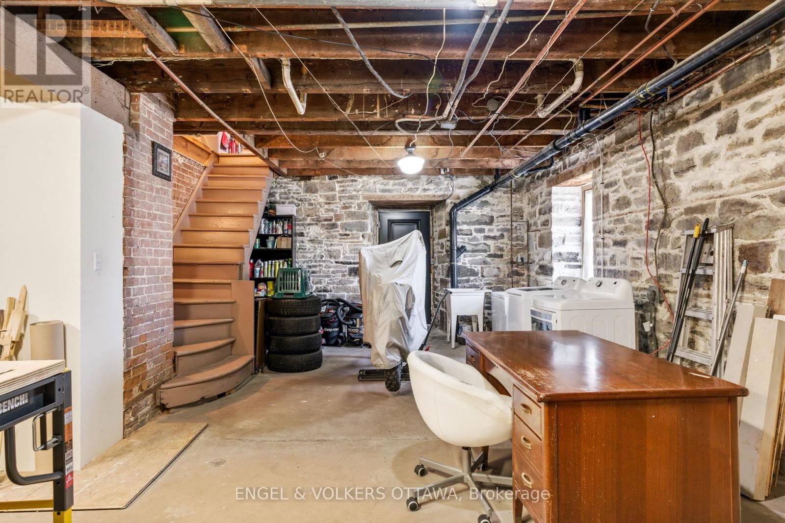 382 Mcgill Street Property Photo 44