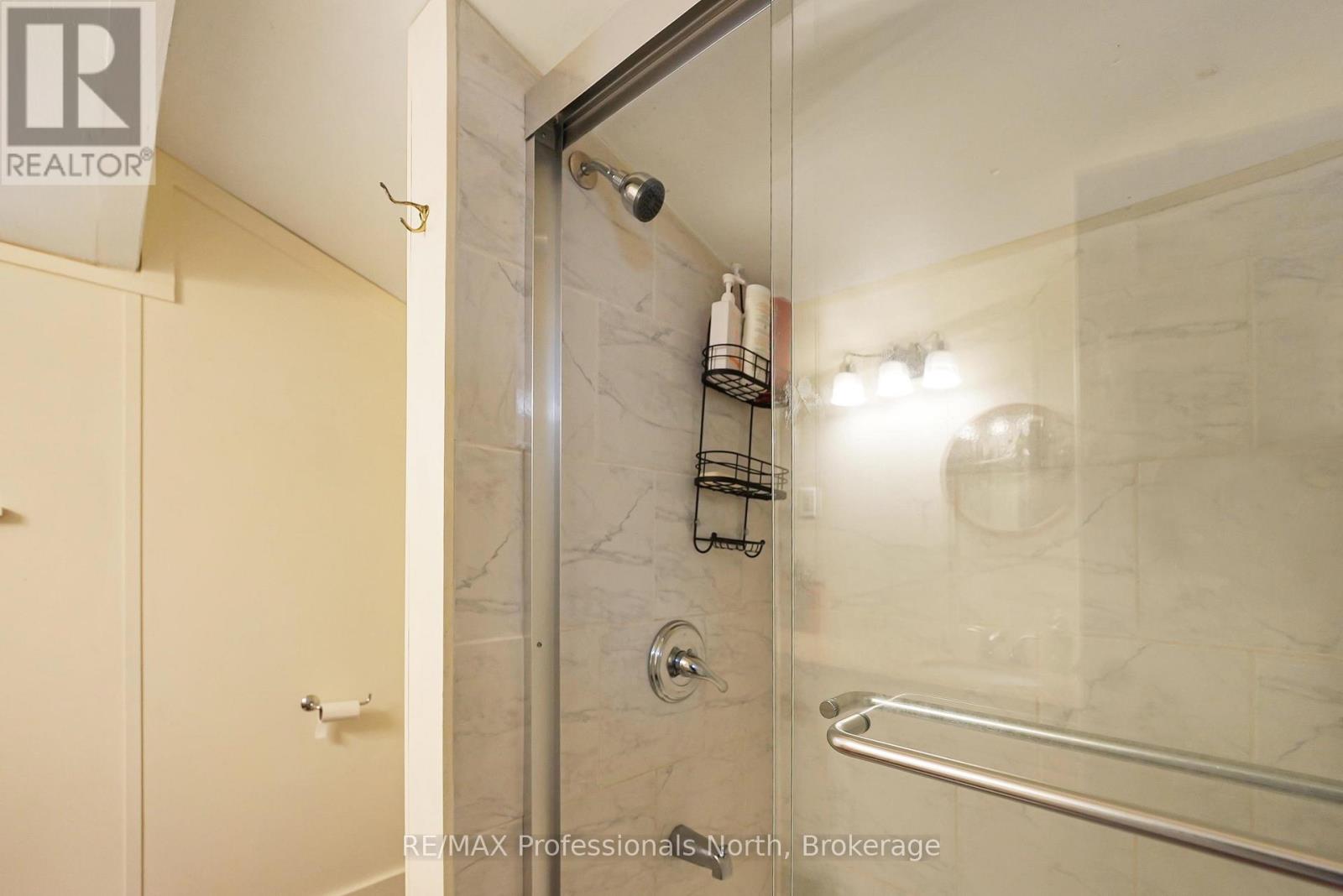 1514 Little Straggle Lake Drive Property Photo 14