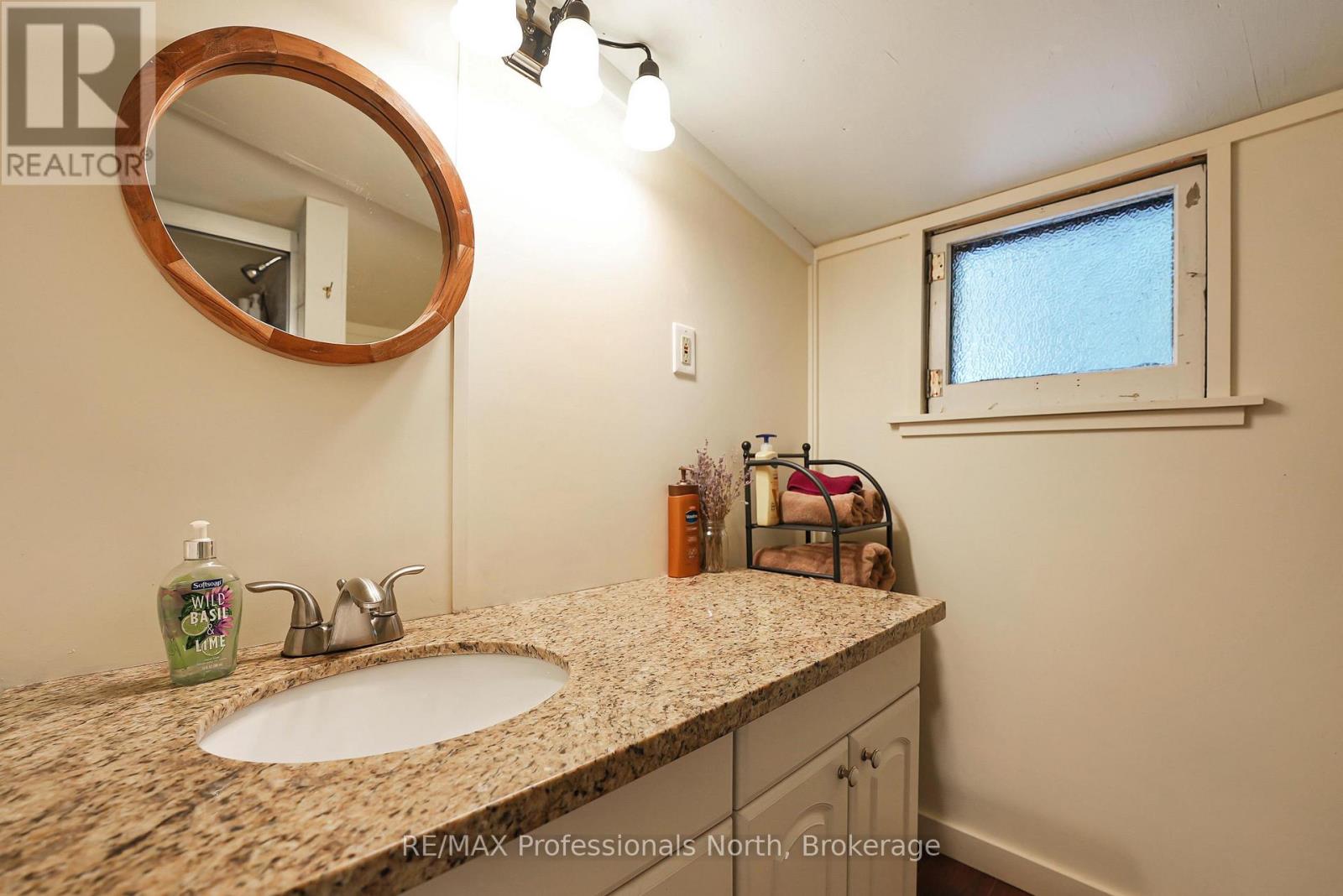 1514 Little Straggle Lake Drive Property Photo 15