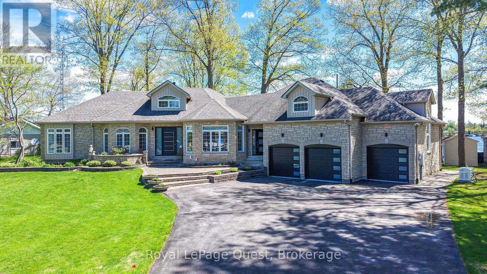 50 Park Lane Property Photo 1