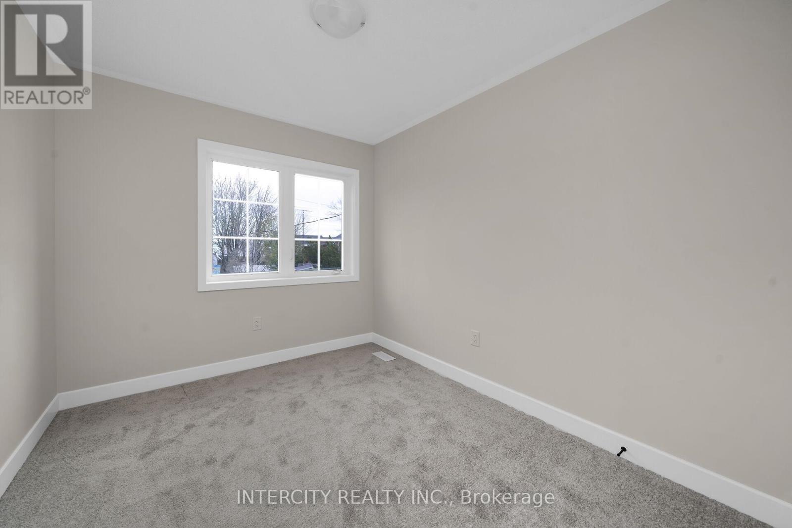 Blk 7 Unit 5 - 116 Gordon Street Property Photo 23