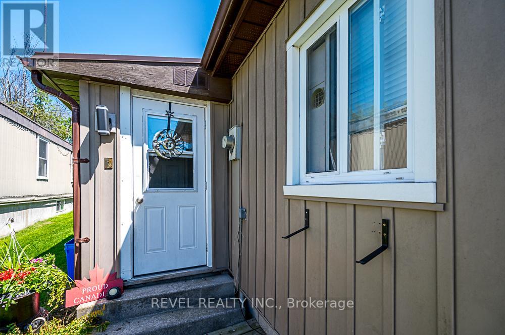 64 Otter Line Property Photo 3