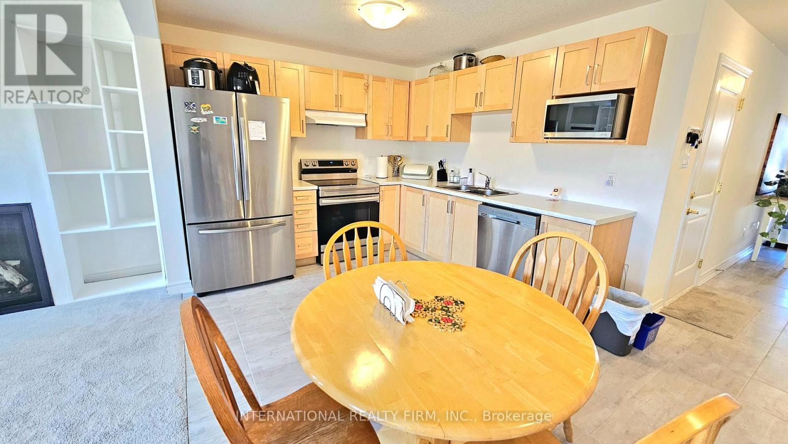 159 Stonebrook Way Property Photo 6
