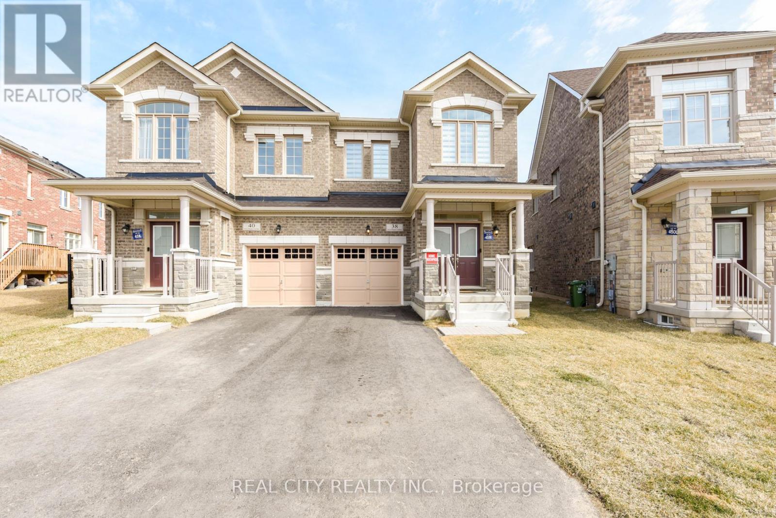38 Silver Meadow Gdns Gardens N Property Photo 2