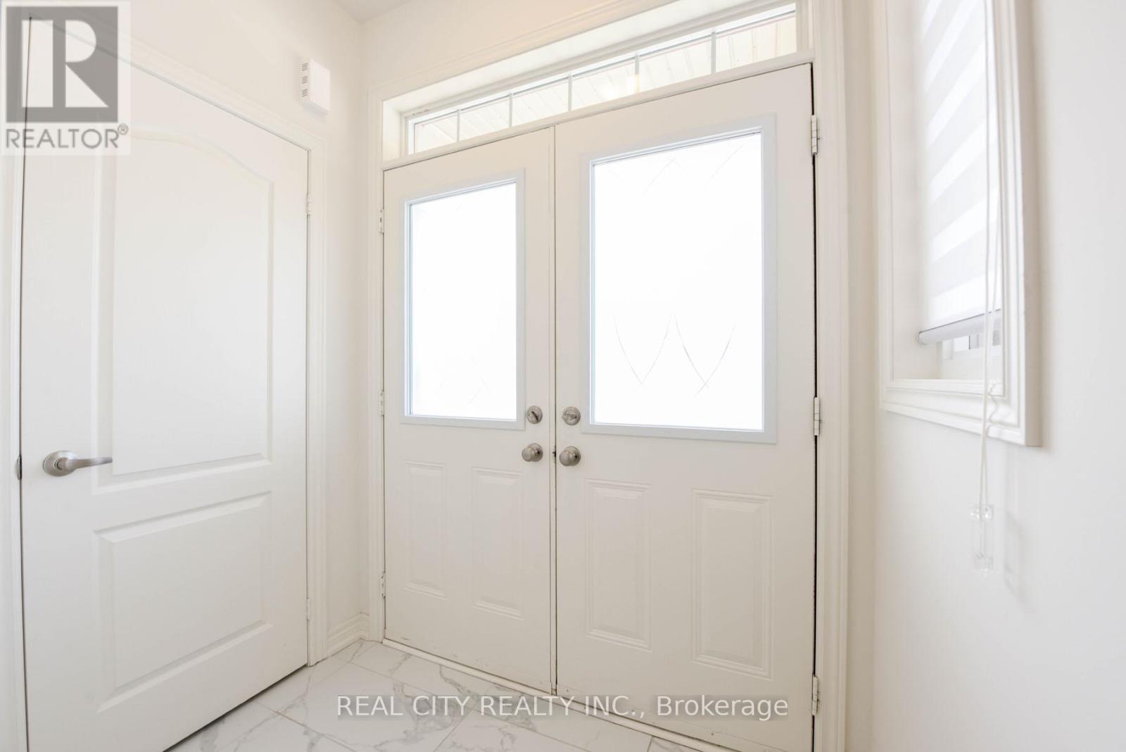 38 Silver Meadow Gdns Gardens N Property Photo 5