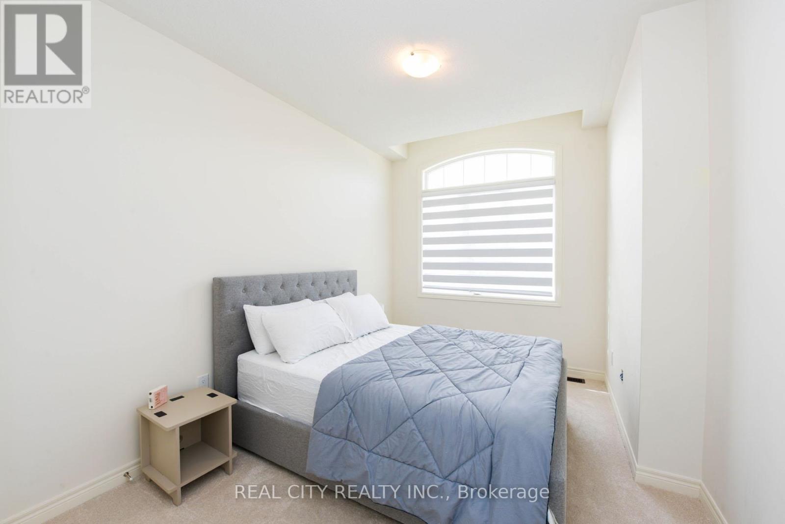 38 Silver Meadow Gdns Gardens N Property Photo 7