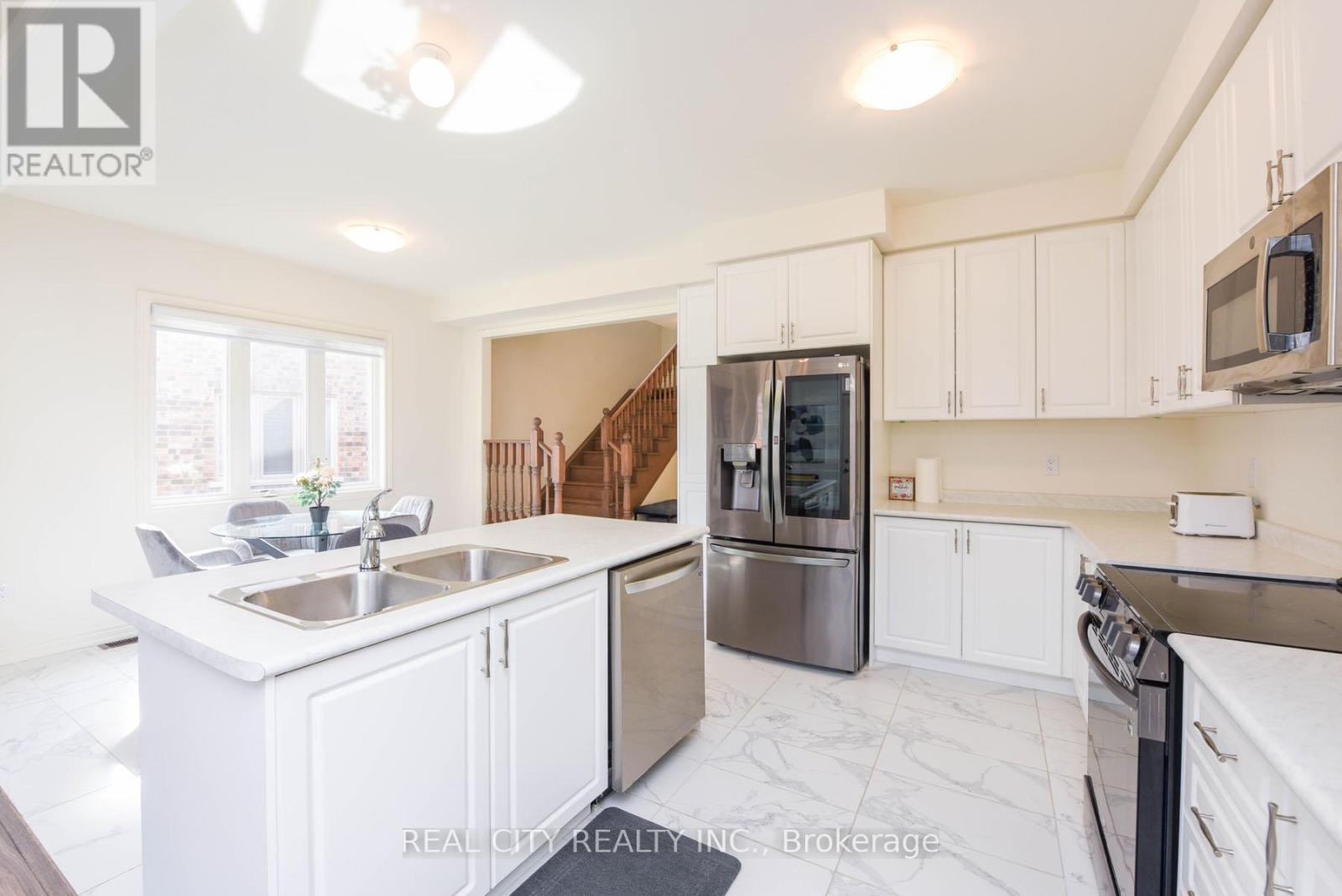 38 Silver Meadow Gdns Gardens N Property Photo 19