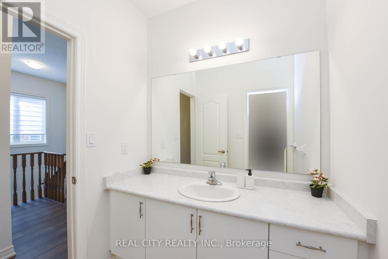 38 Silver Meadow Gdns Gardens N Property Photo 30