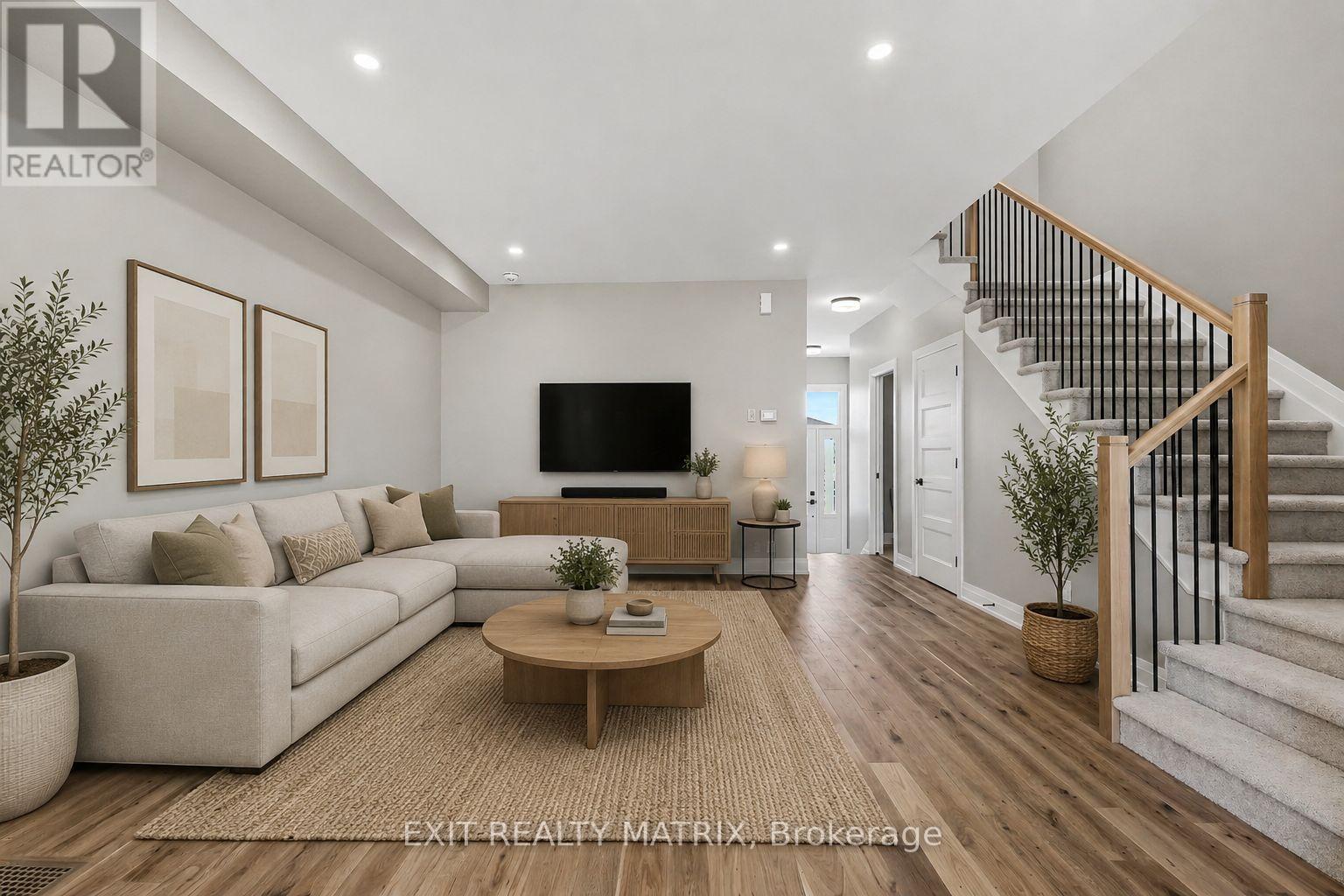 531 Regina Street Property Photo 5