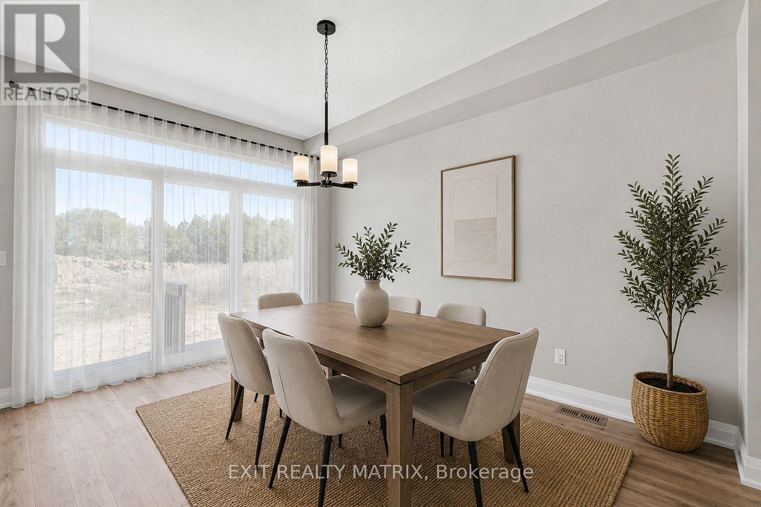 531 Regina Street Property Photo 8