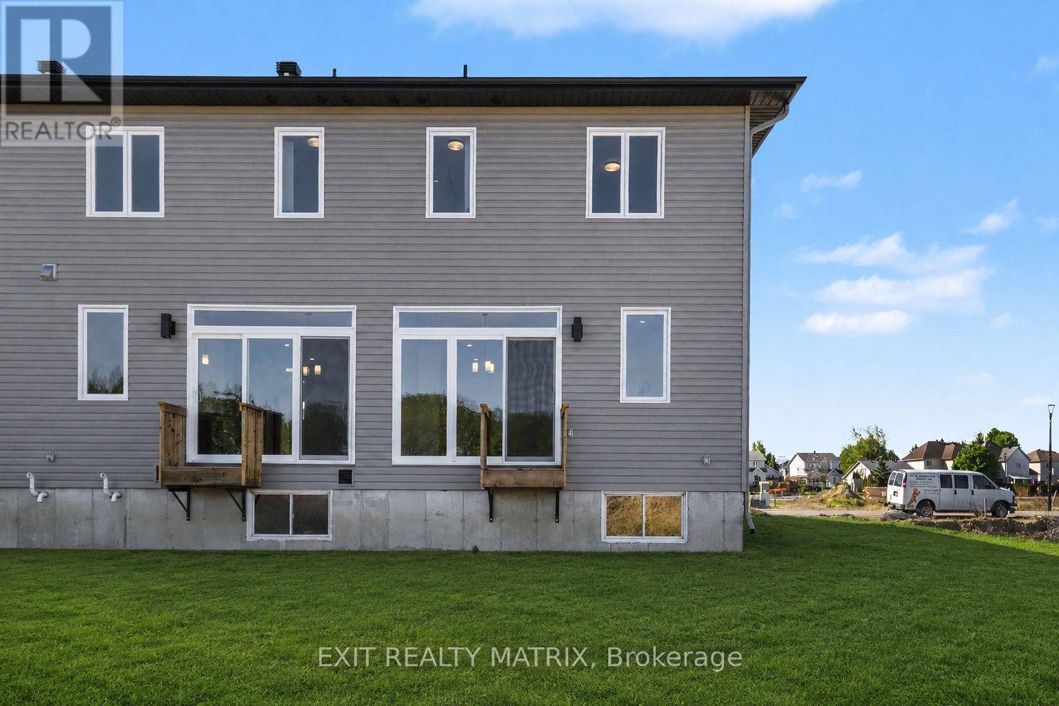 531 Regina Street Property Photo 16