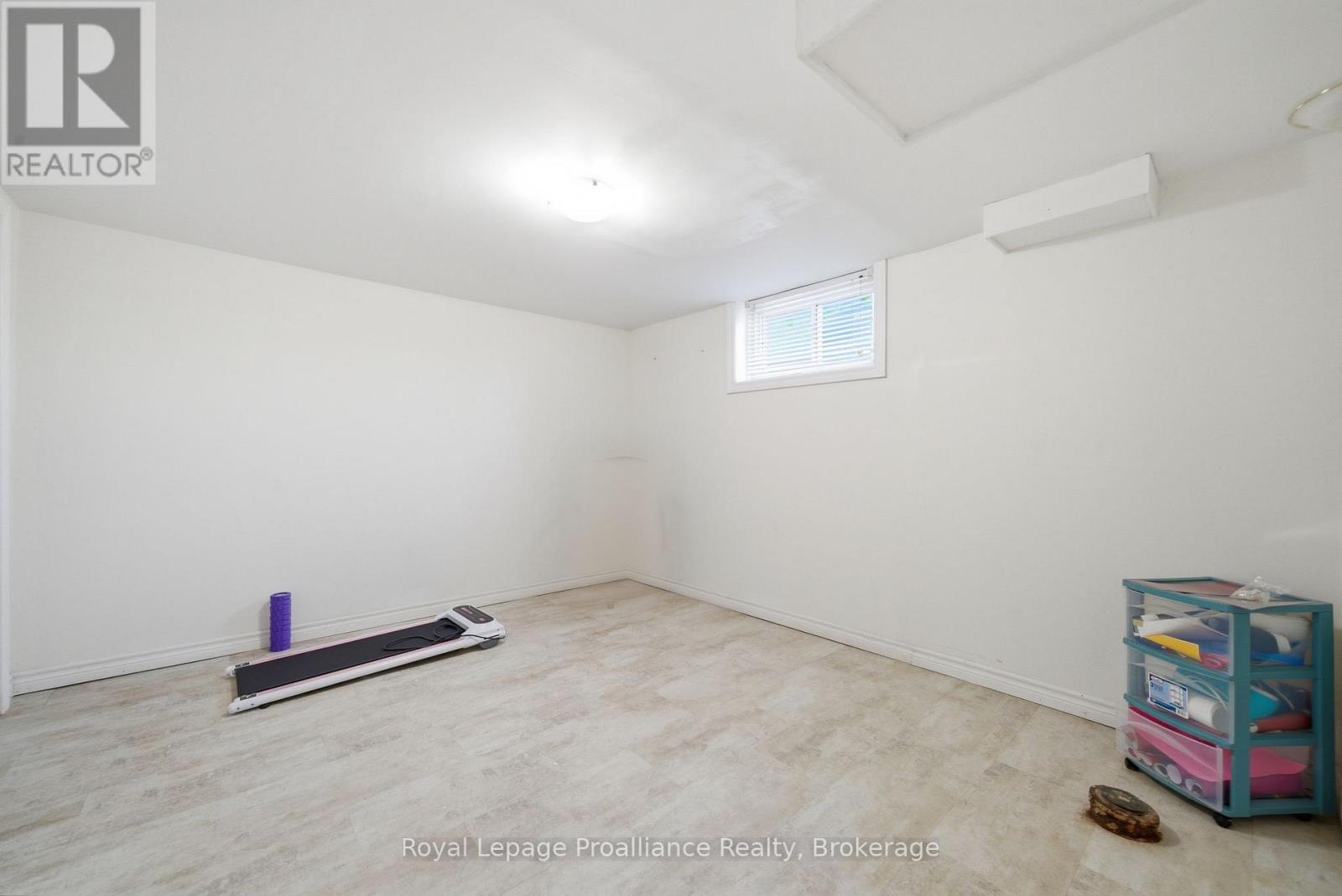 19 Coleman Drive Property Photo 33