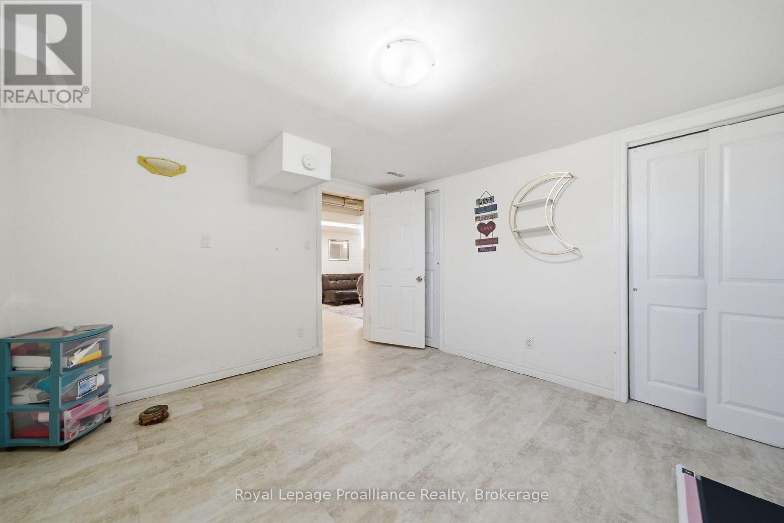 19 Coleman Drive Property Photo 34
