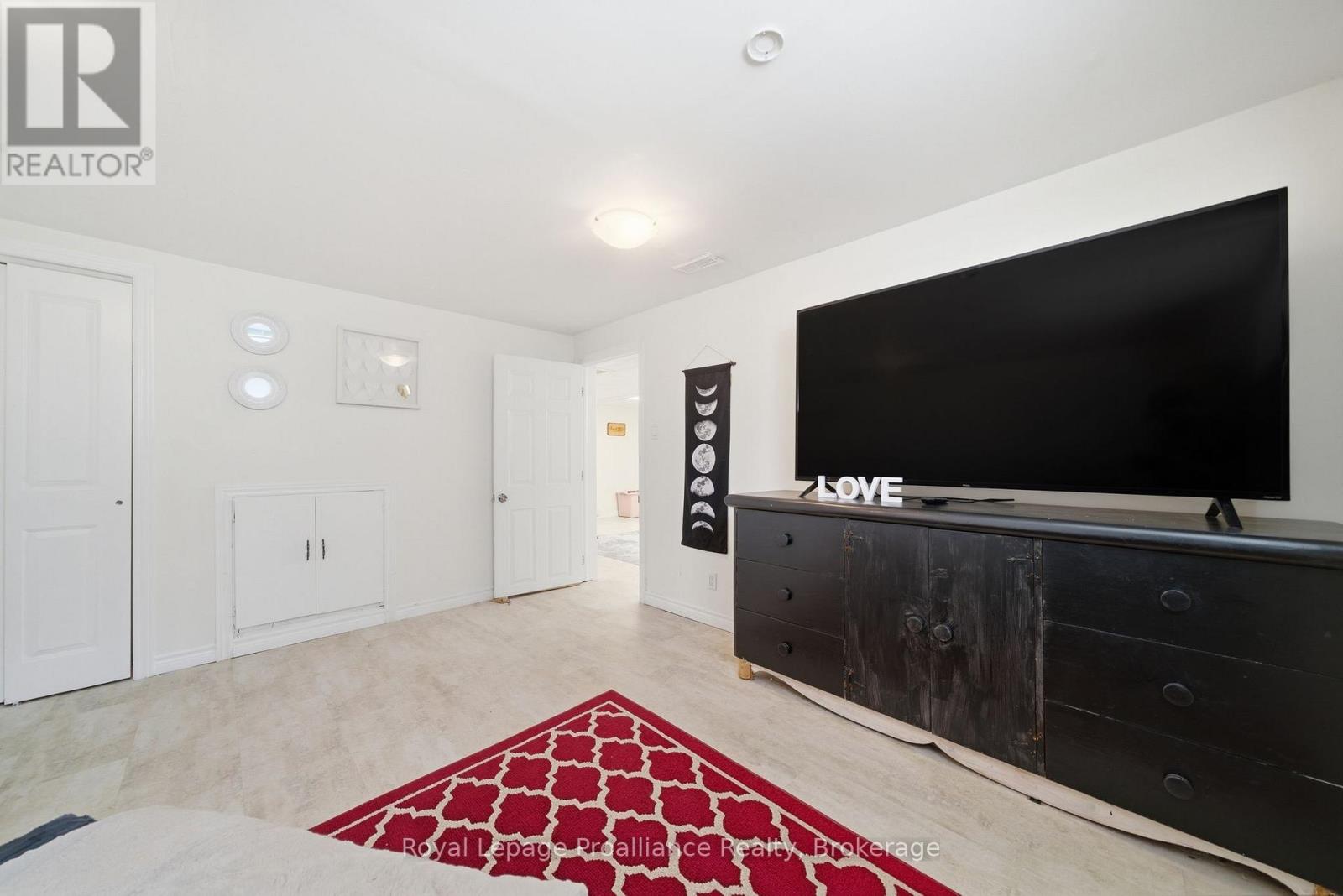 19 Coleman Drive Property Photo 36