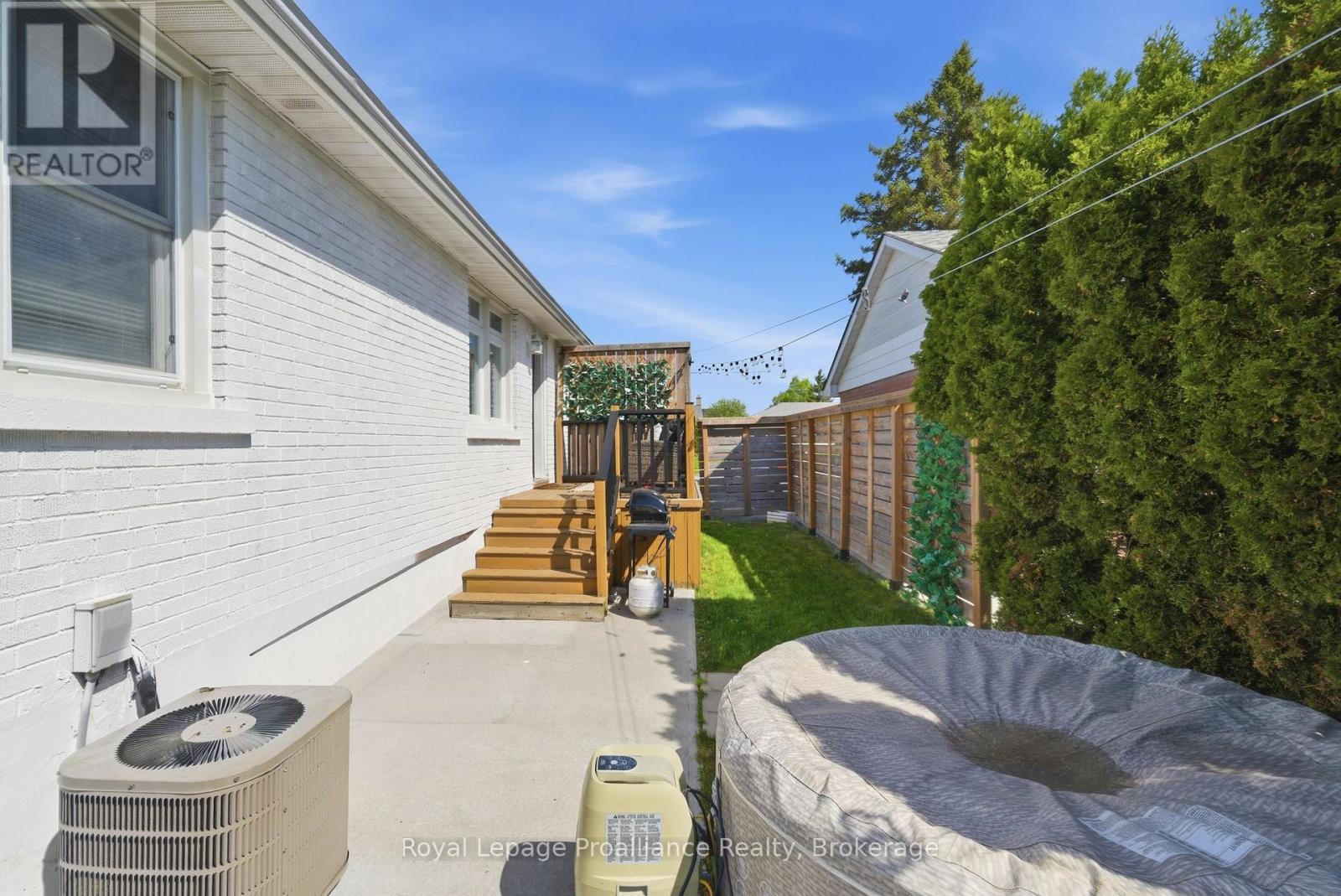 19 Coleman Drive Property Photo 43