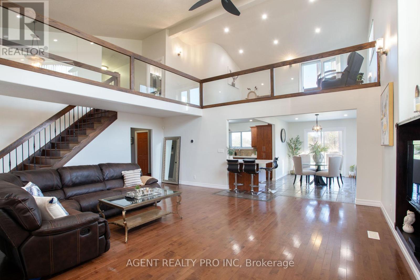 6571 Carroll Drive Property Photo 1
