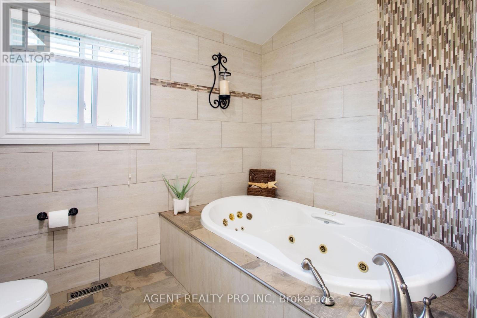 6571 Carroll Drive Property Photo 49