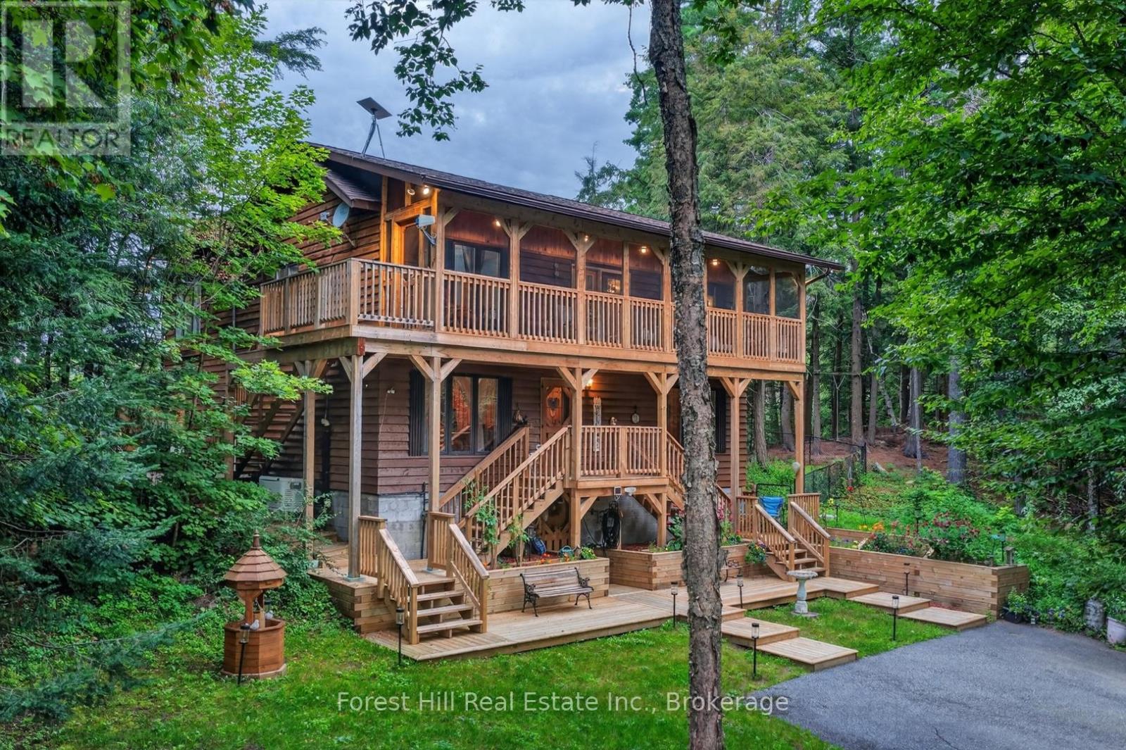 3611 Livingstone Lake Road Property Photo 1
