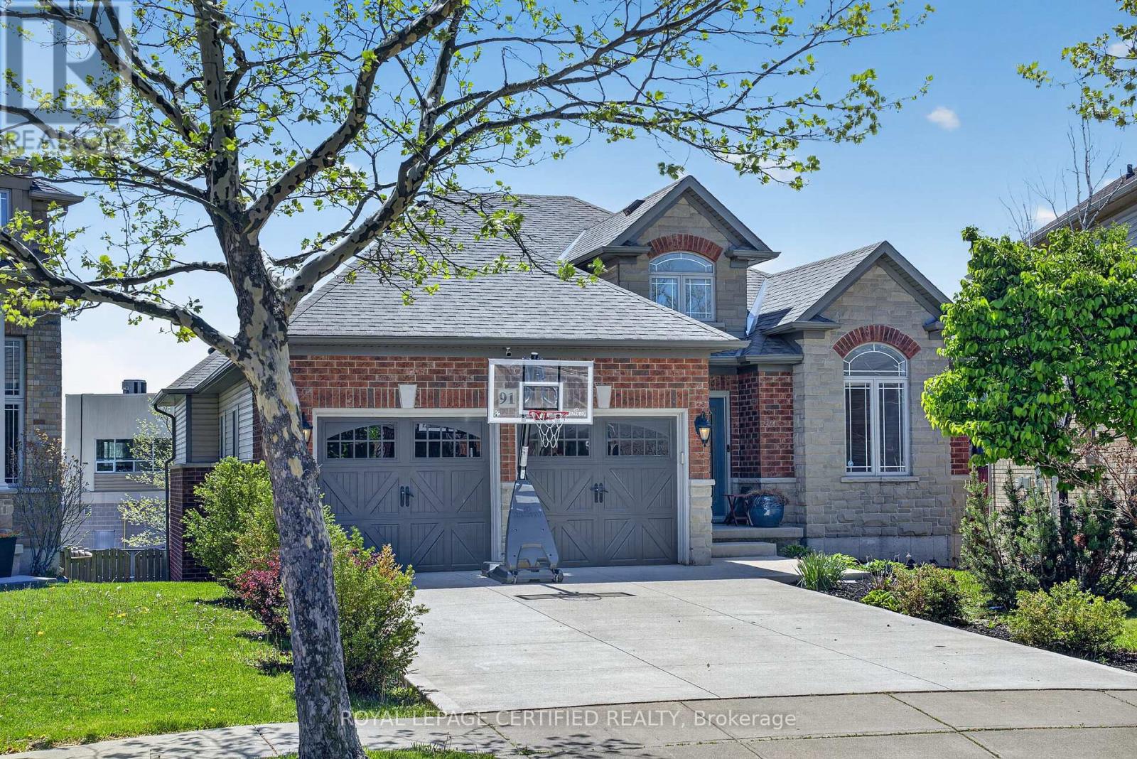 91 CANDLEWOOD DRIVE