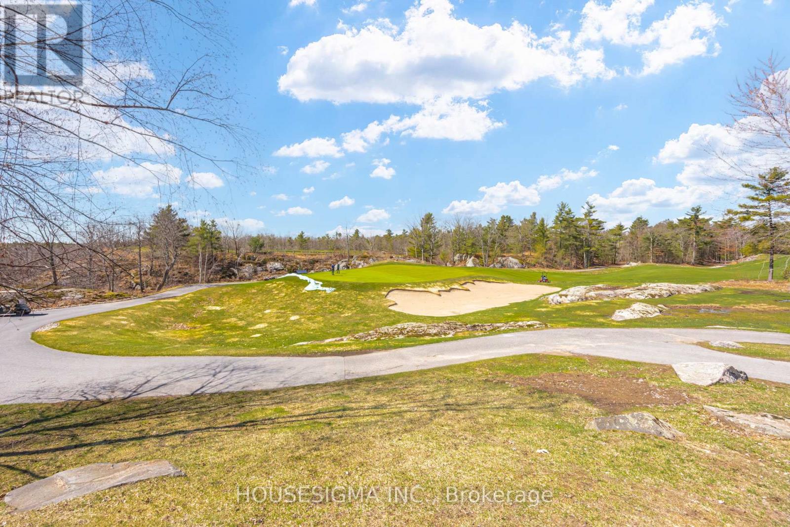 313 - 120 Carrick Trail Property Photo 32
